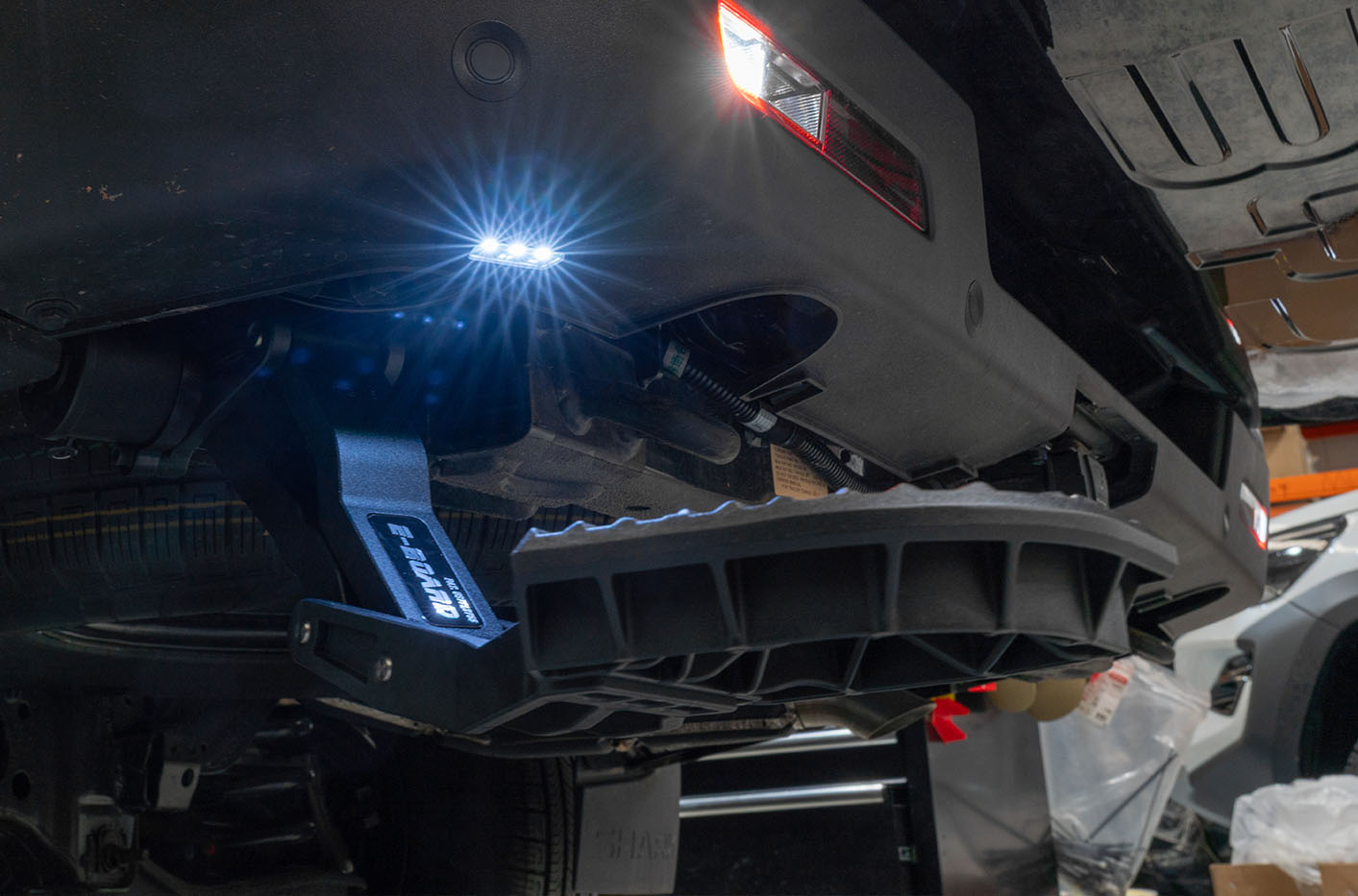 electric rear step supreme